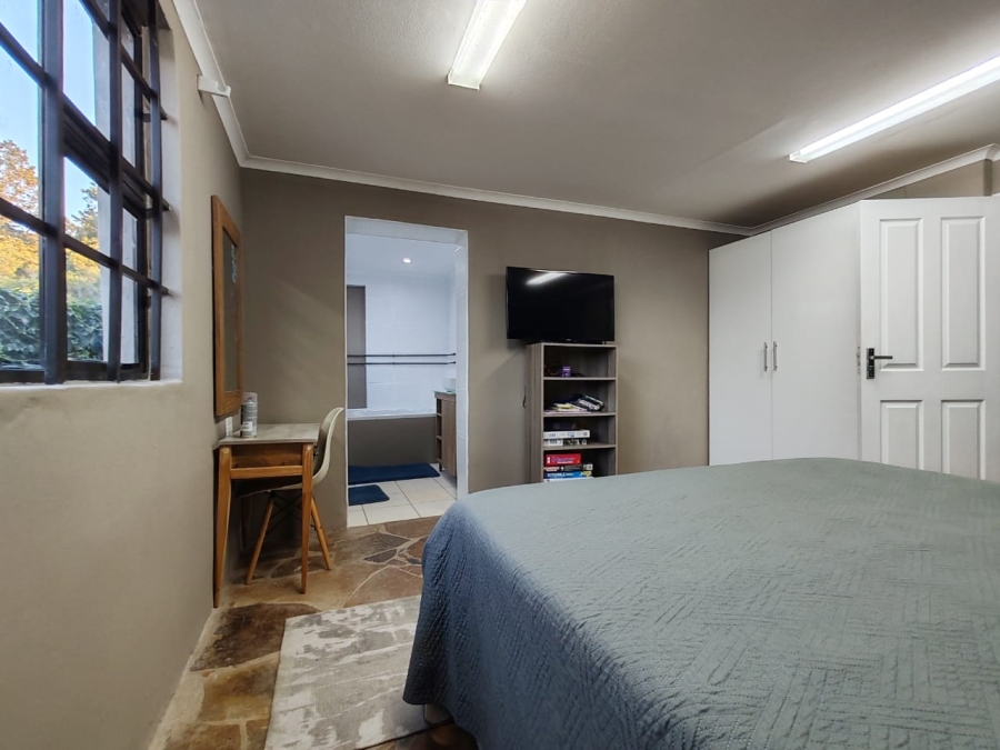 Commercial Property for Sale in Colleen Glen Eastern Cape